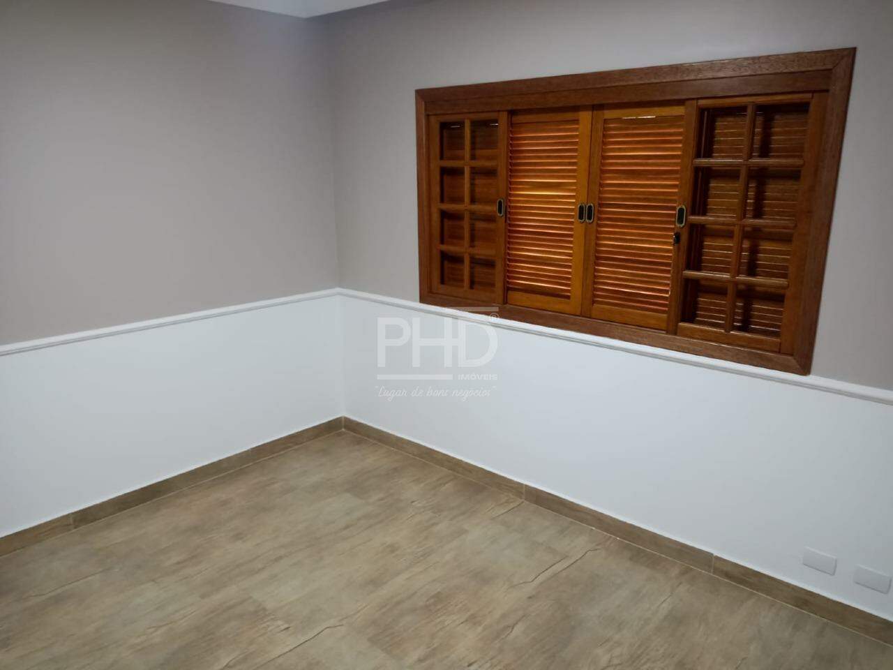 Casa à venda com 3 quartos, 163m² - Foto 5