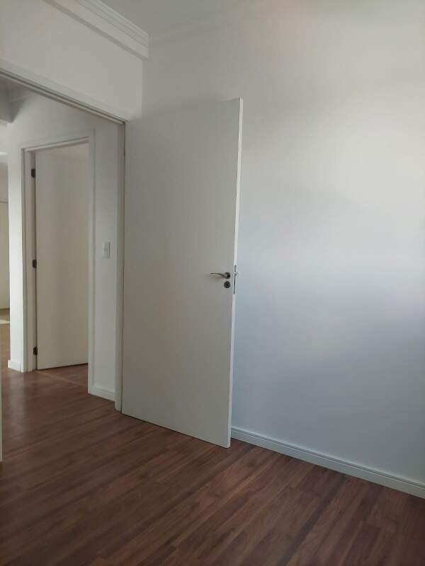 Apartamento para alugar com 2 quartos, 50m² - Foto 11