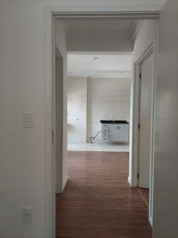 Apartamento para alugar com 2 quartos, 50m² - Foto 7