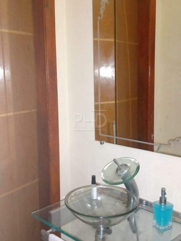 Sobrado à venda com 3 quartos, 280m² - Foto 13