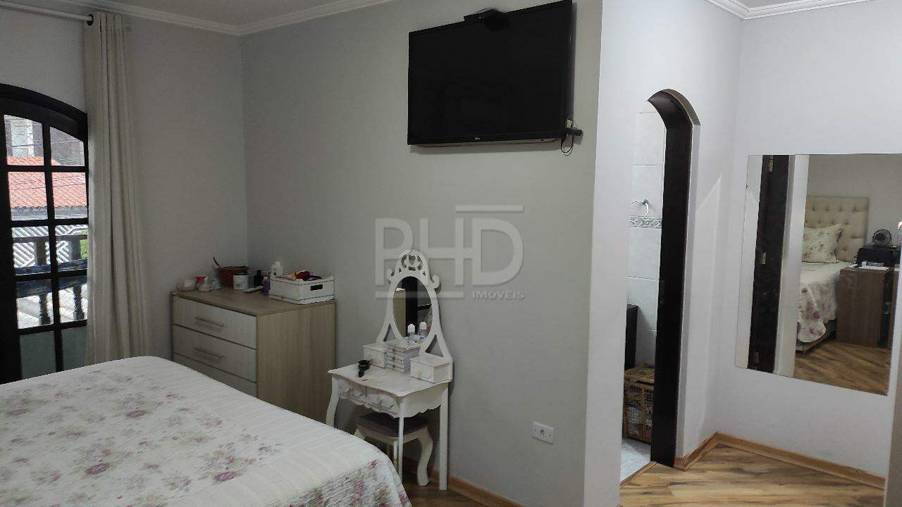 Sobrado à venda com 4 quartos, 230m² - Foto 11