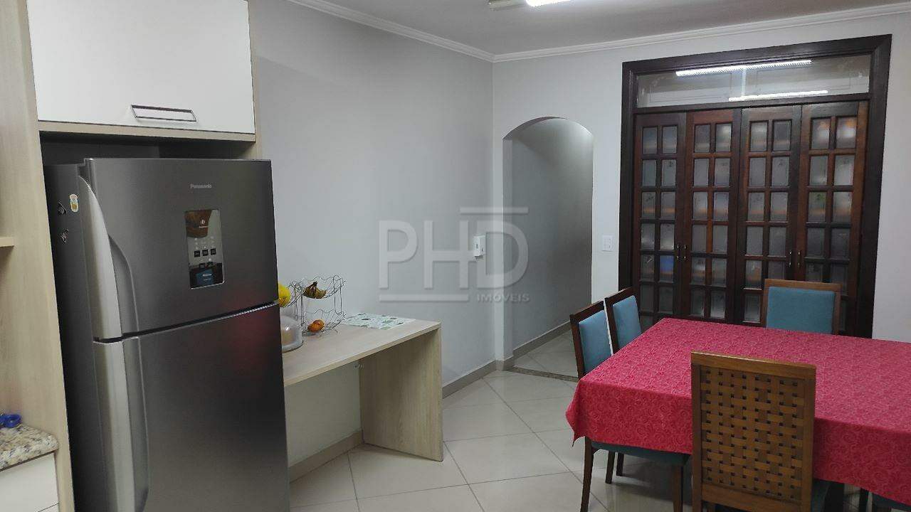 Sobrado à venda com 4 quartos, 230m² - Foto 8