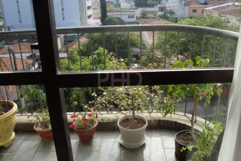 Apartamento à venda com 4 quartos, 210m² - Foto 5