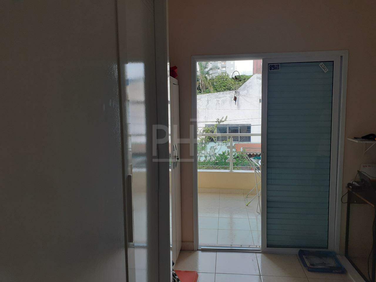 Sobrado à venda com 3 quartos, 249m² - Foto 11