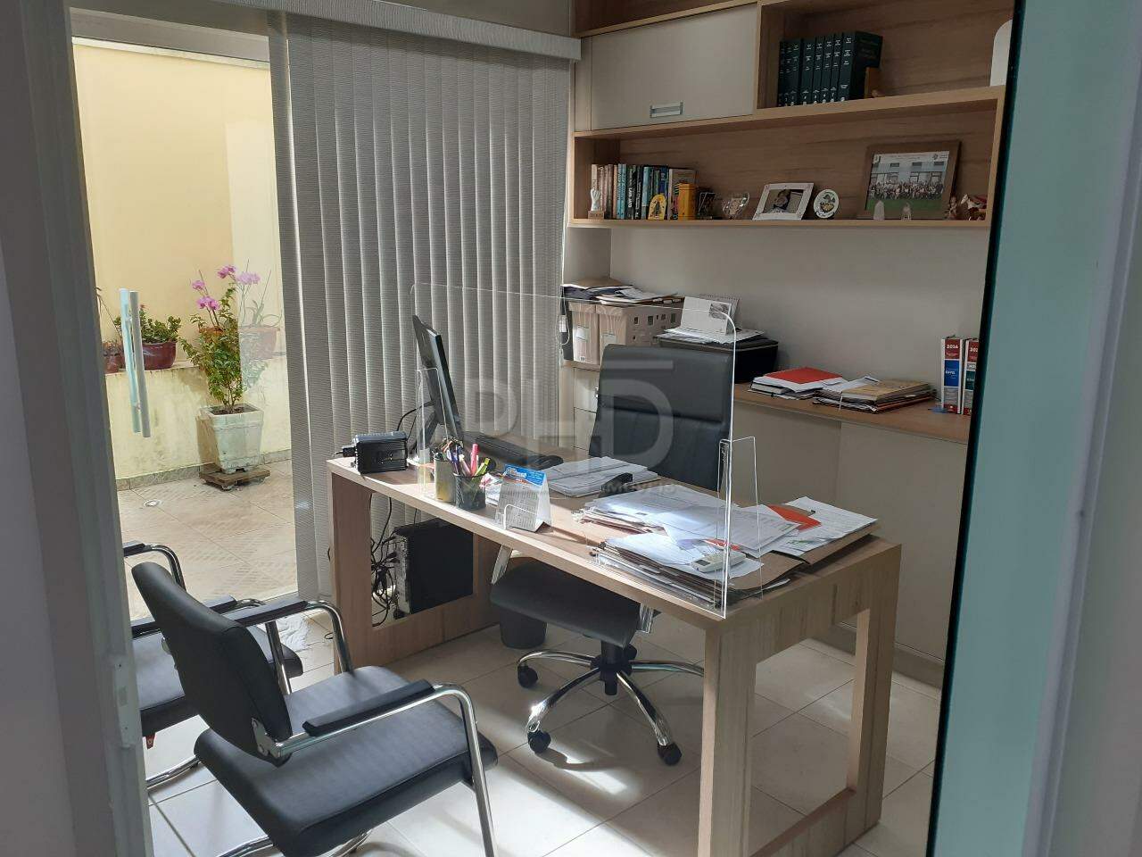 Sobrado à venda com 3 quartos, 249m² - Foto 23