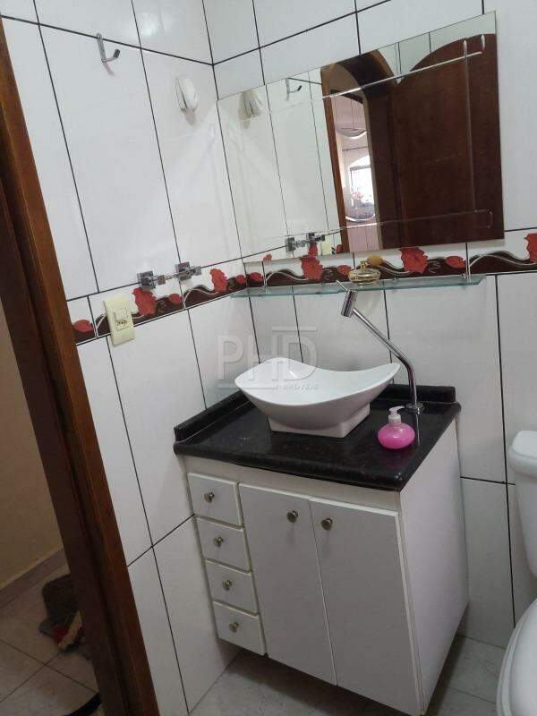 Sobrado à venda com 4 quartos, 200m² - Foto 21