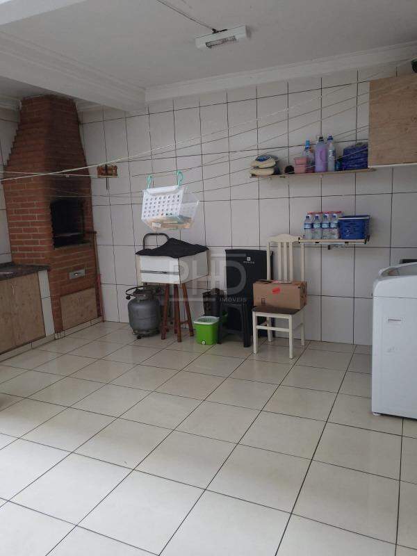 Sobrado à venda com 4 quartos, 200m² - Foto 23