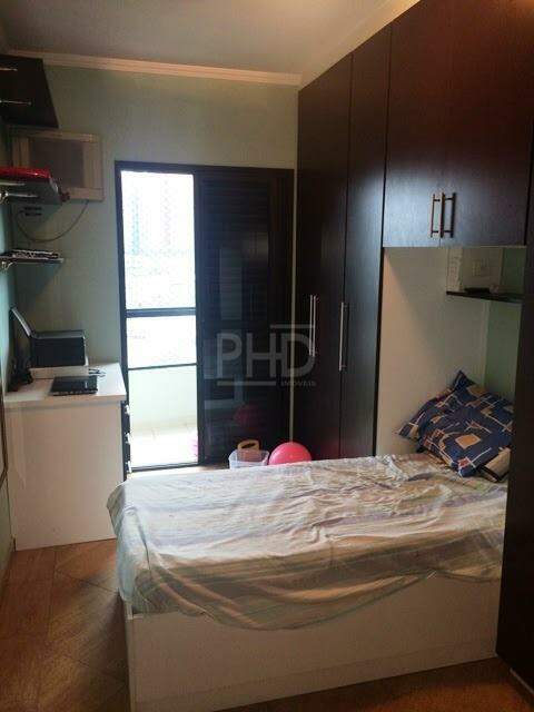 Apartamento à venda com 3 quartos, 94m² - Foto 5