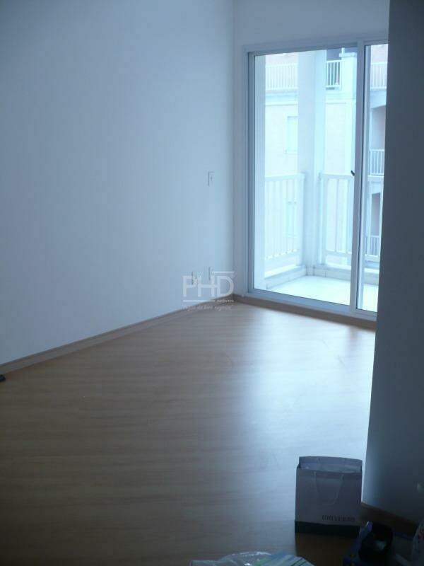 Apartamento para alugar com 3 quartos, 71m² - Foto 4