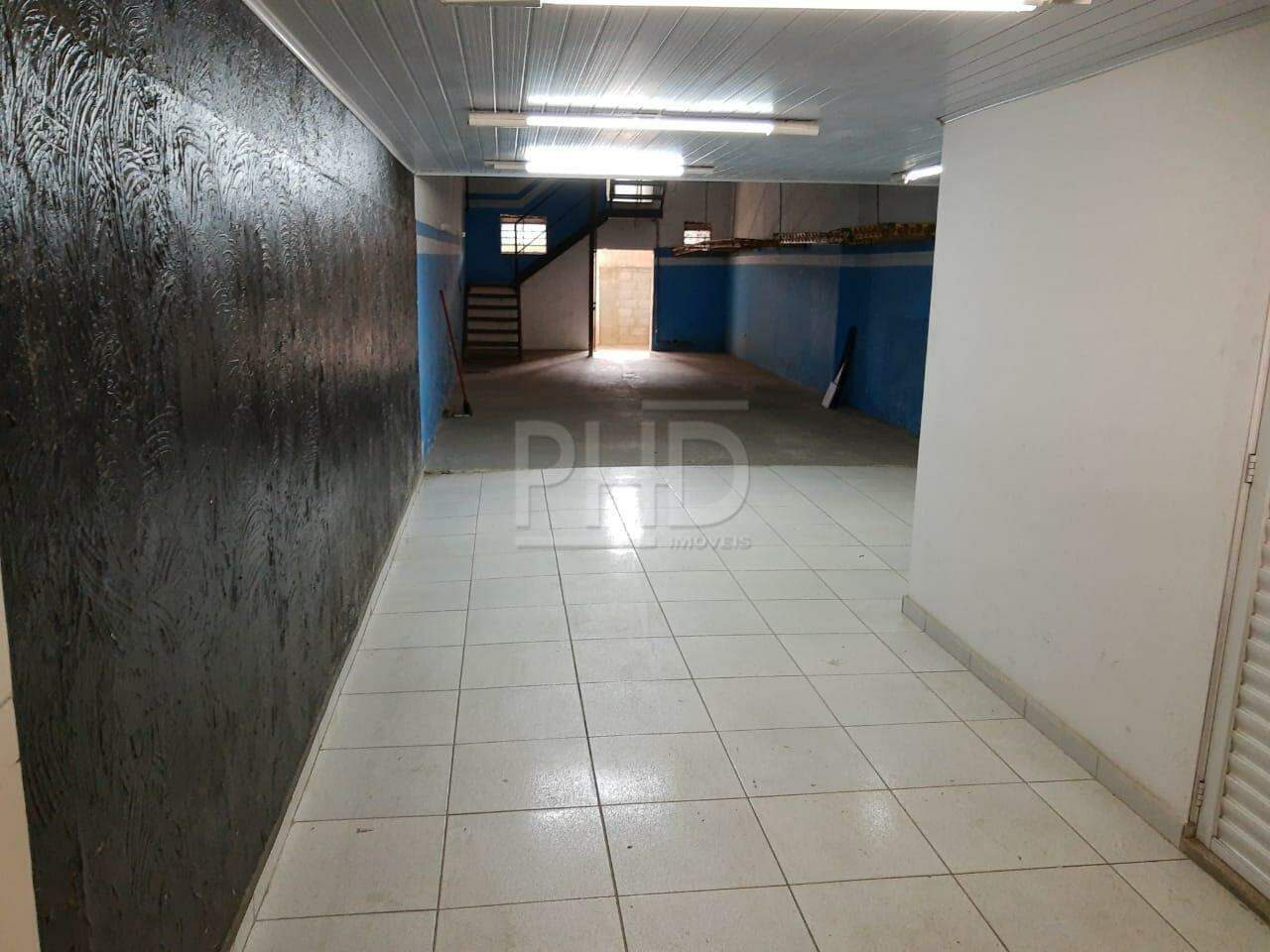 Casa à venda com 2 quartos, 397m² - Foto 16