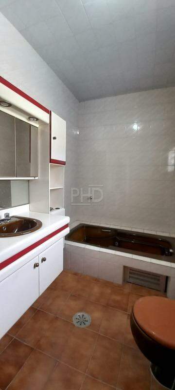 Sobrado para alugar com 3 quartos, 308m² - Foto 12