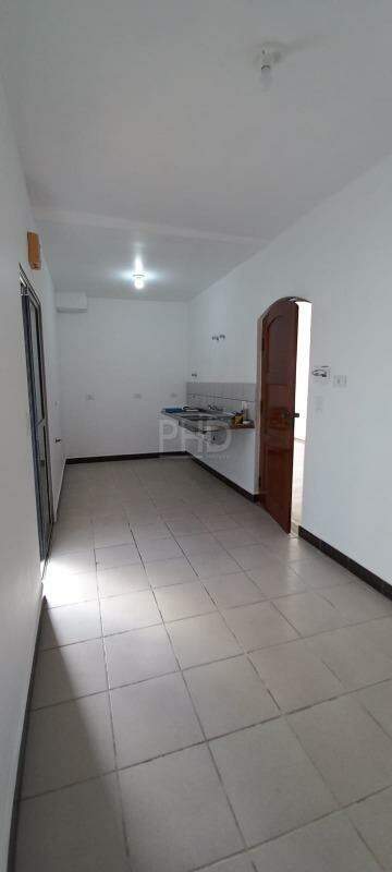 Sobrado para alugar com 3 quartos, 308m² - Foto 4