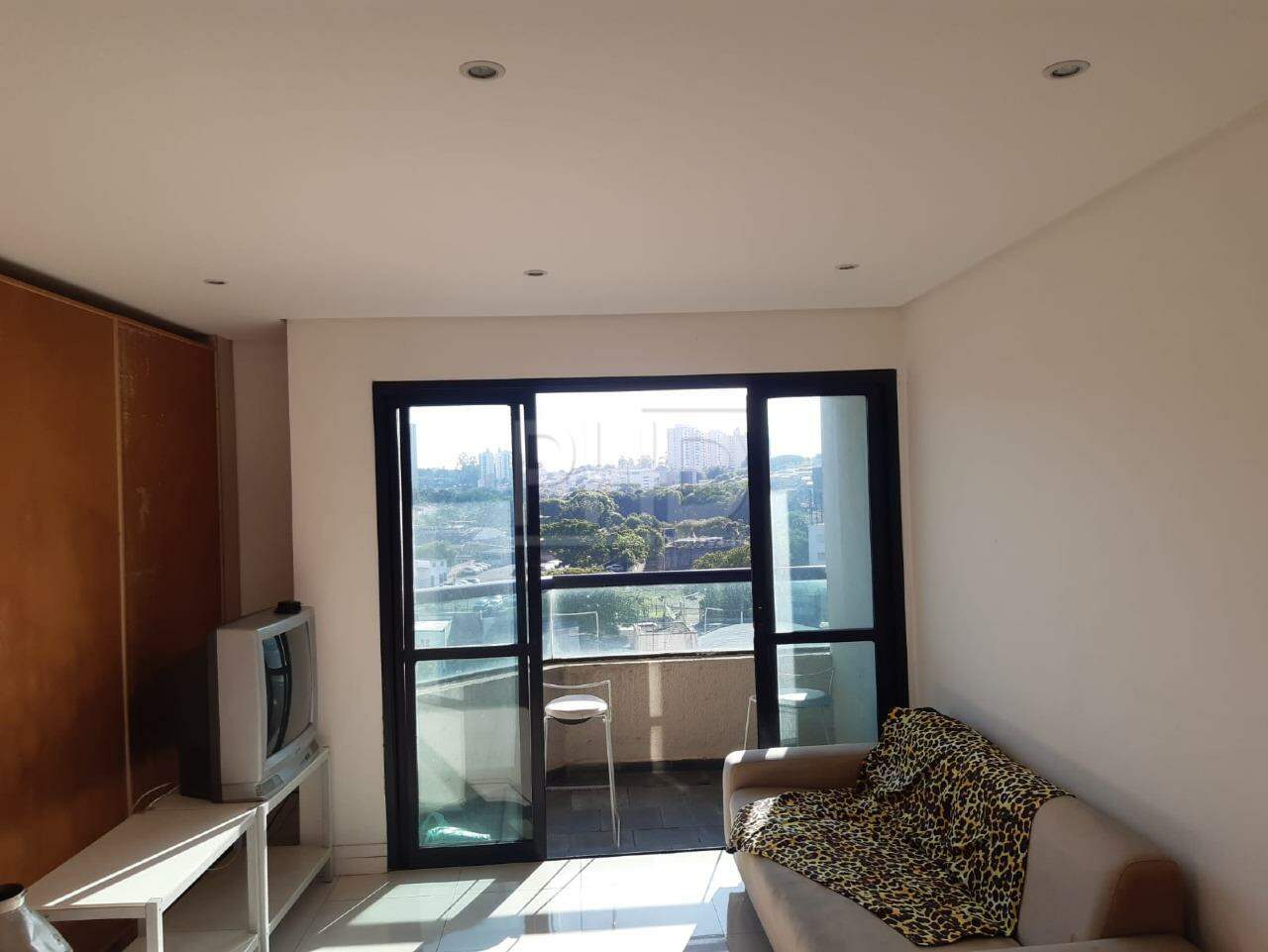 Apartamento à venda com 3 quartos, 106m² - Foto 3