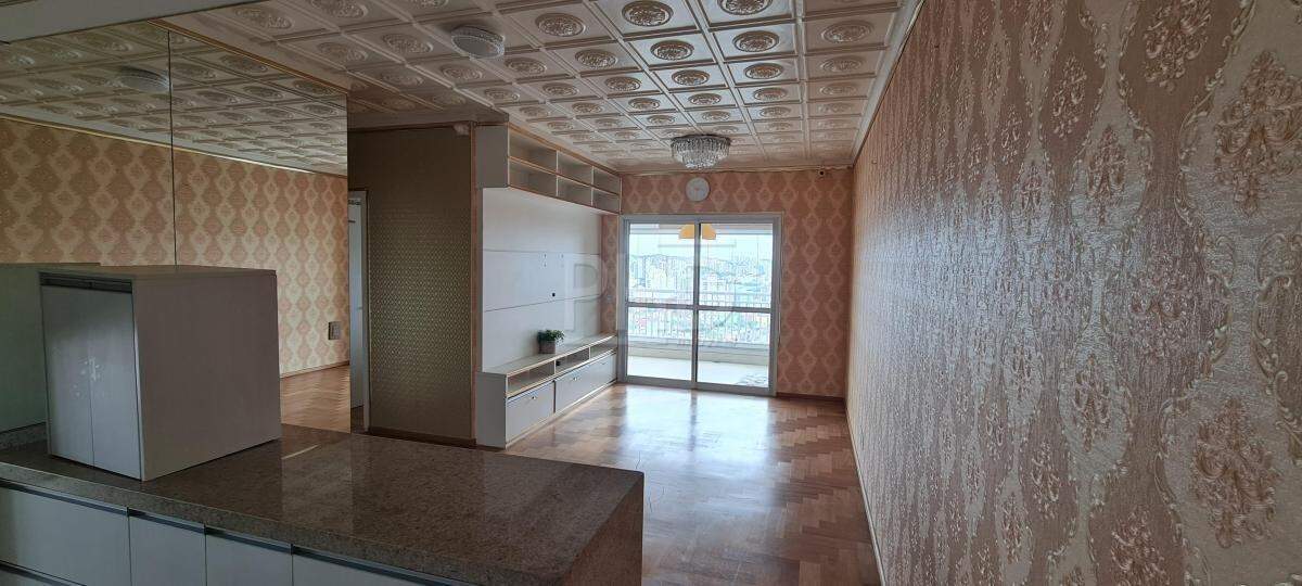 Apartamento à venda com 3 quartos, 94m² - Foto 1