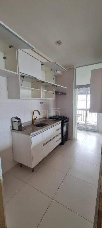 Apartamento à venda com 3 quartos, 94m² - Foto 7