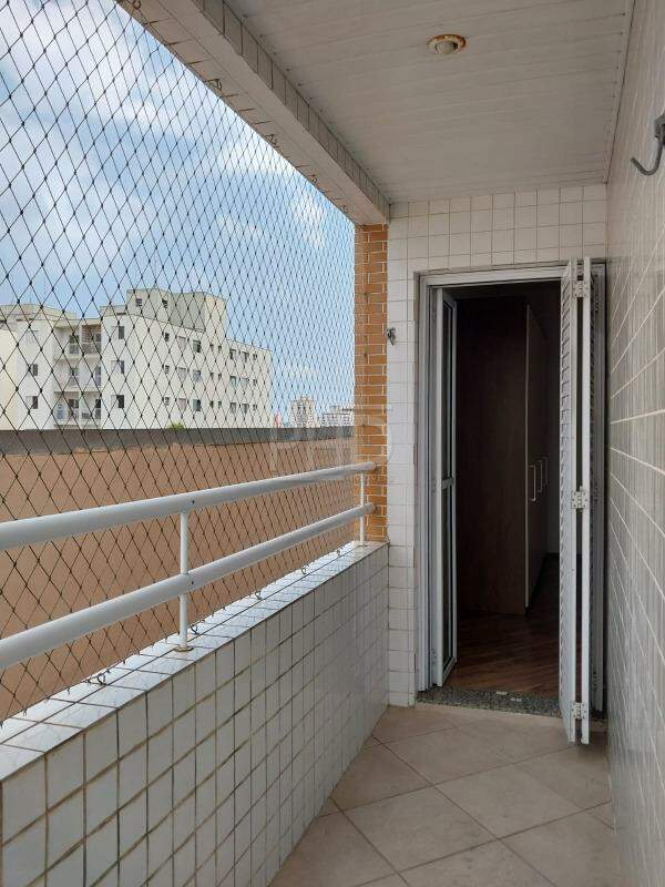Apartamento para alugar com 2 quartos, 70m² - Foto 5