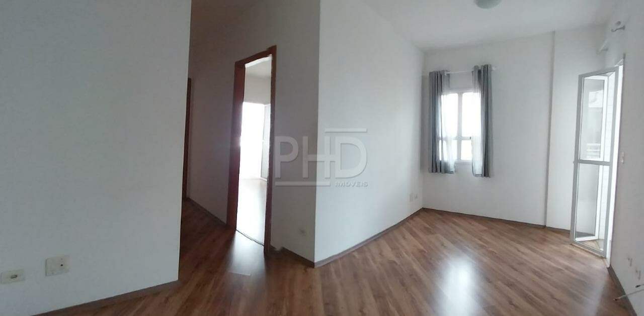 Apartamento para alugar com 2 quartos, 70m² - Foto 1