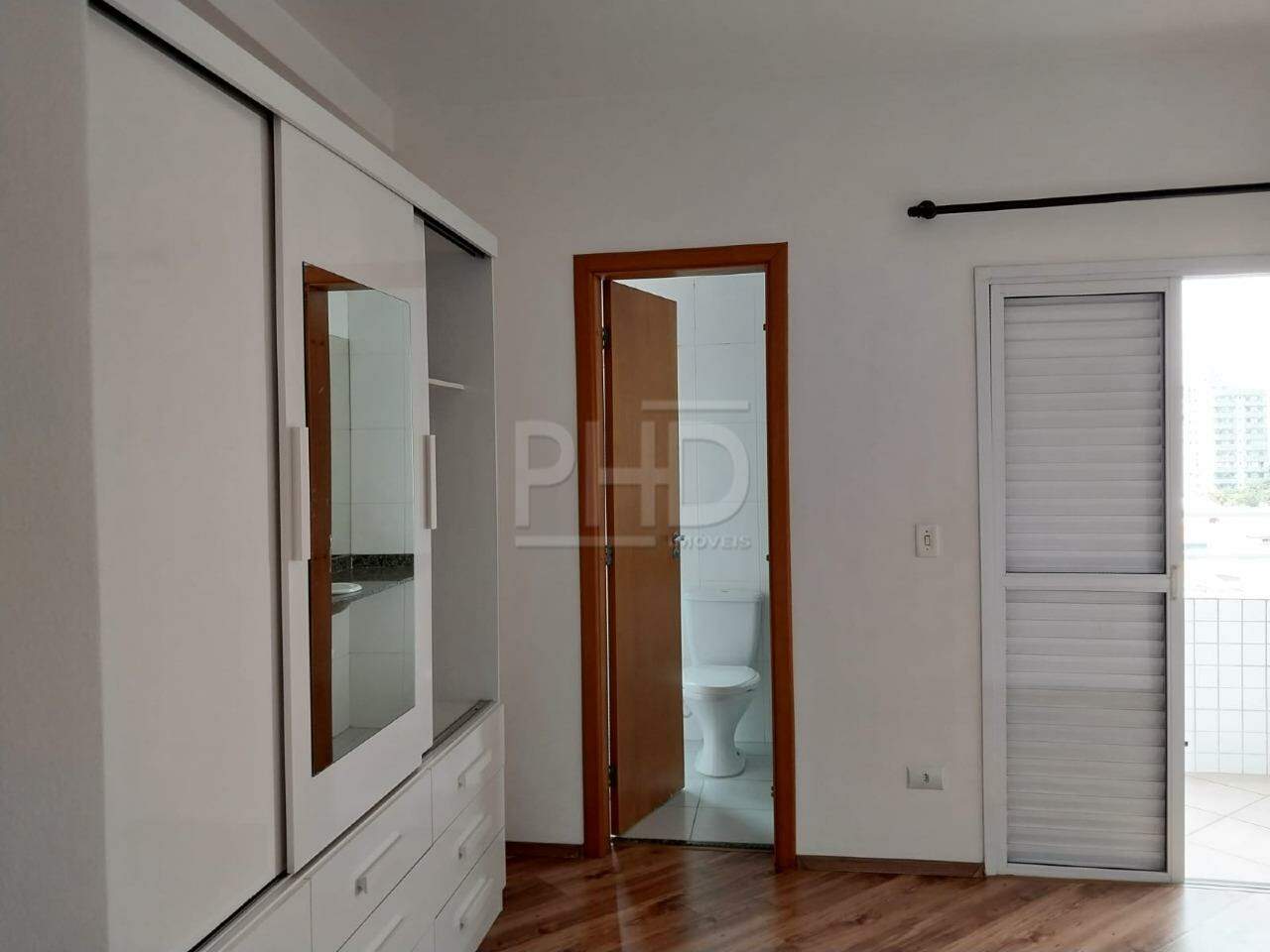 Apartamento para alugar com 2 quartos, 70m² - Foto 16