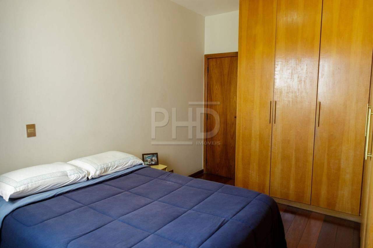 Apartamento à venda com 3 quartos, 135m² - Foto 10