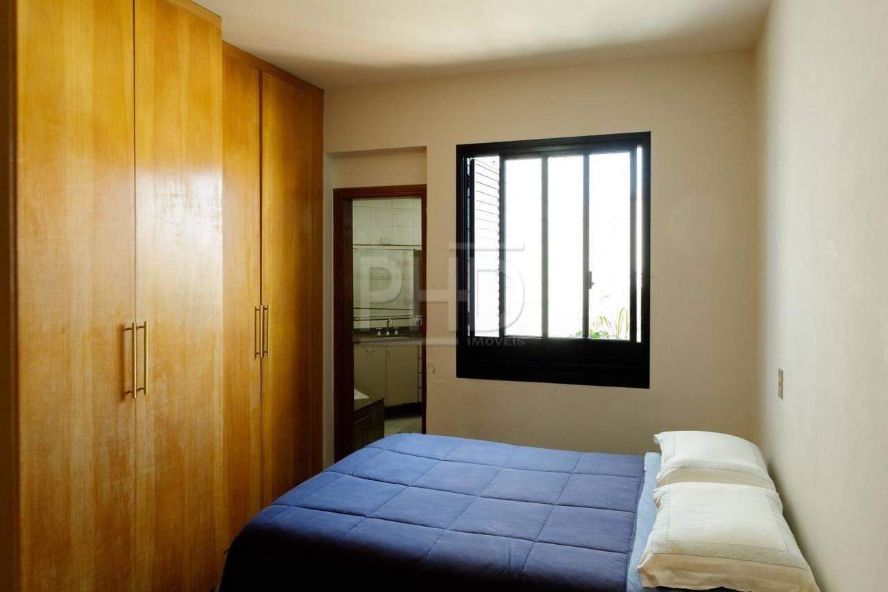 Apartamento à venda com 3 quartos, 135m² - Foto 11