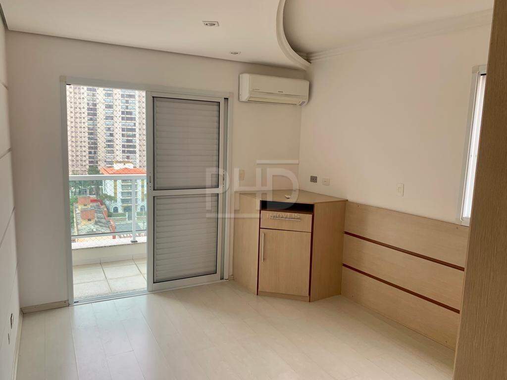 Apartamento à venda com 3 quartos, 134m² - Foto 13