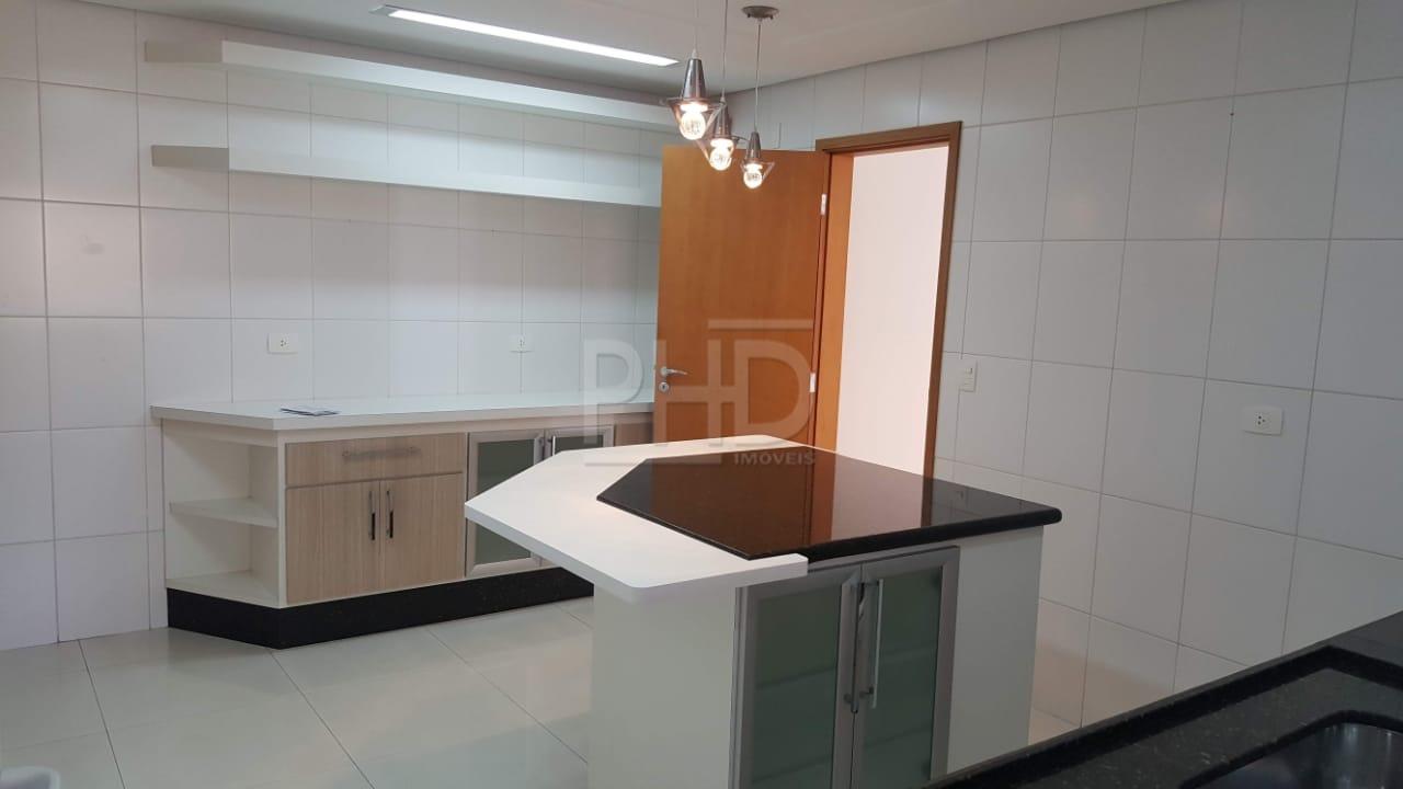 Apartamento à venda com 3 quartos, 134m² - Foto 9