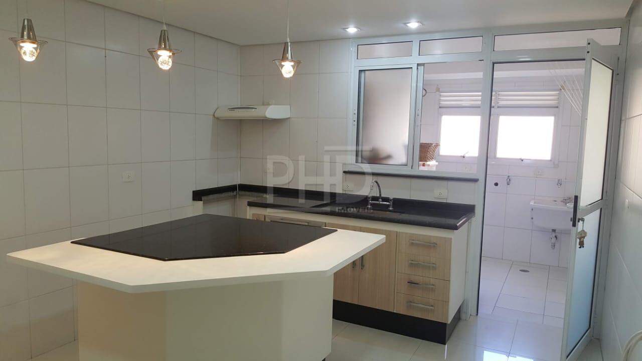 Apartamento à venda com 3 quartos, 134m² - Foto 10