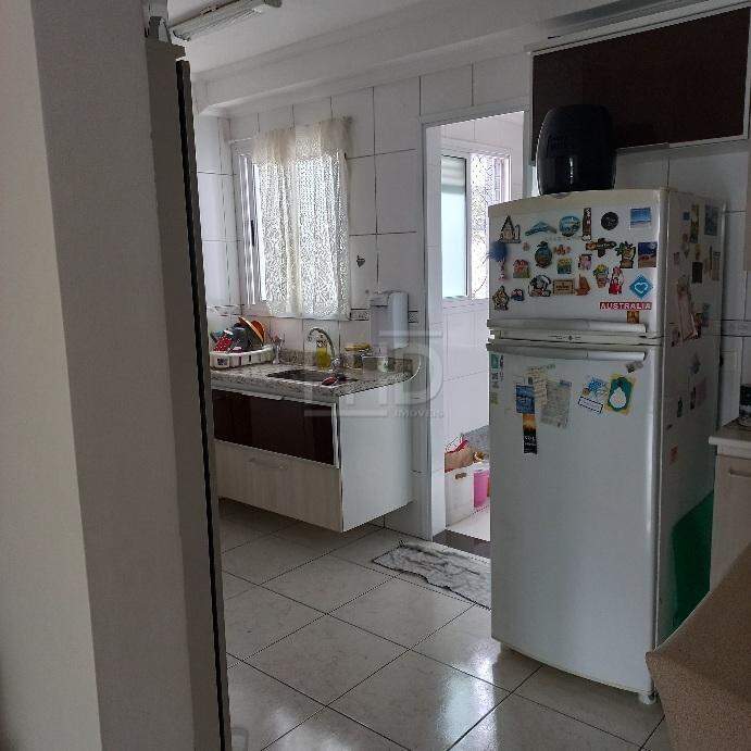 Apartamento à venda com 2 quartos, 71m² - Foto 4