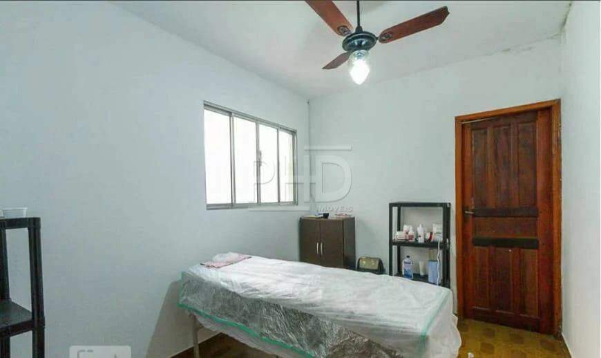 Casa à venda com 3 quartos, 205m² - Foto 11