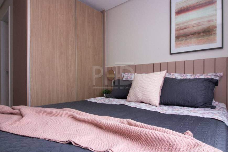 Apartamento à venda com 2 quartos, 61m² - Foto 9