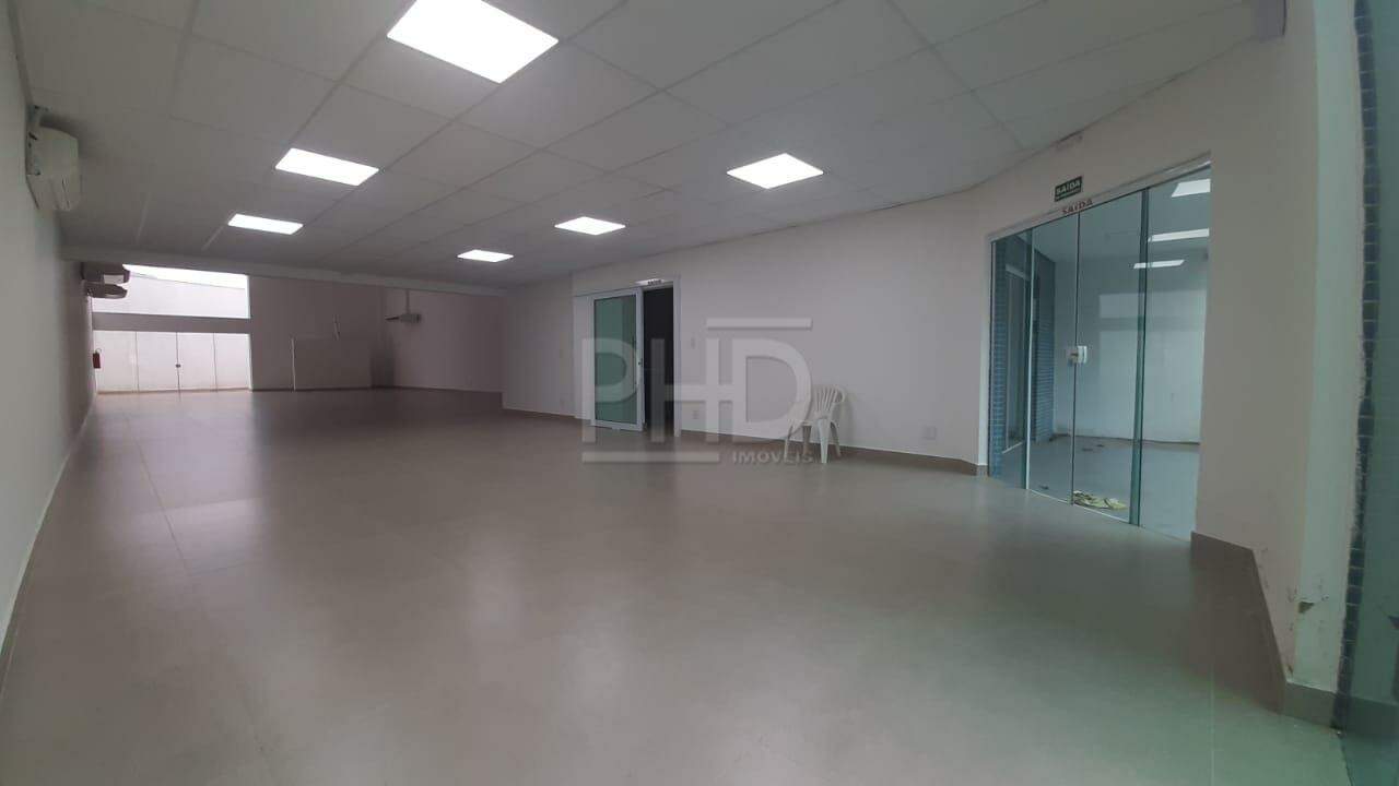 Prédio Inteiro para alugar, 1145m² - Foto 1