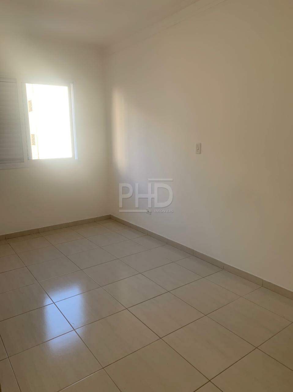 Apartamento à venda com 1 quarto, 55m² - Foto 2