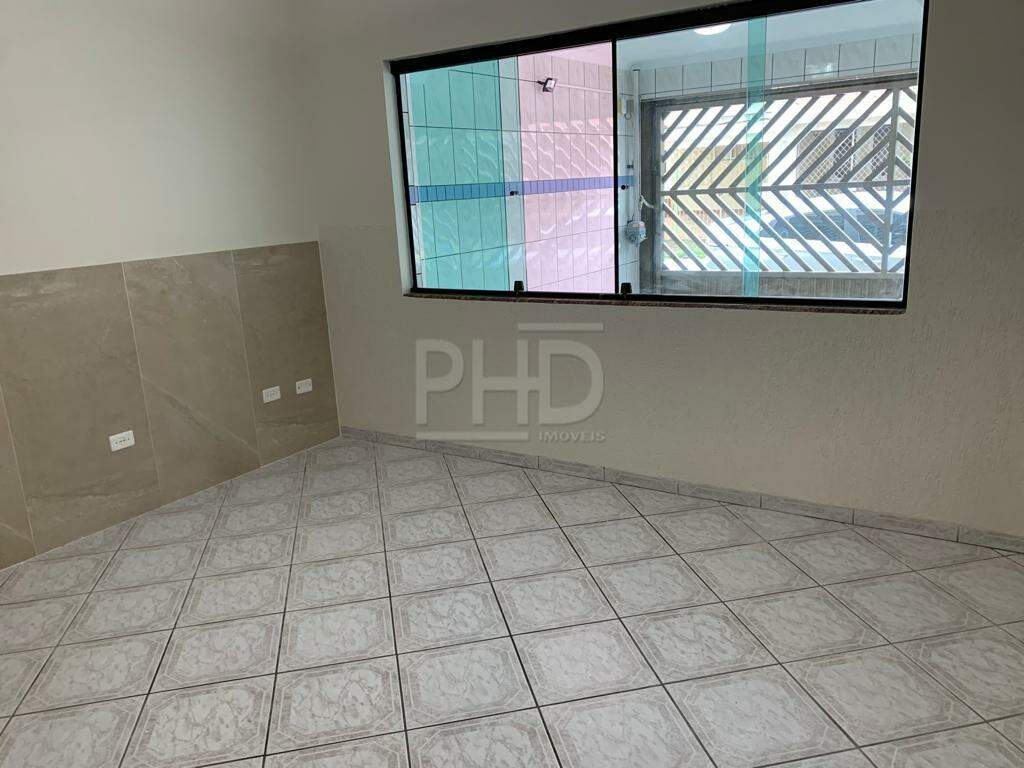 Sobrado à venda com 3 quartos, 190m² - Foto 2