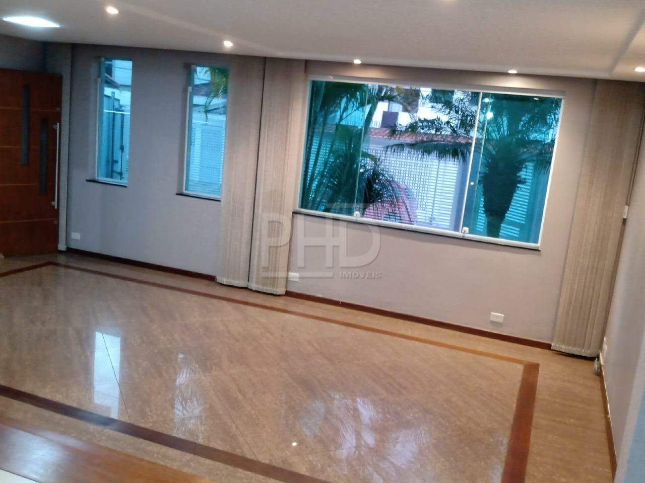 Sobrado à venda com 4 quartos, 290m² - Foto 2