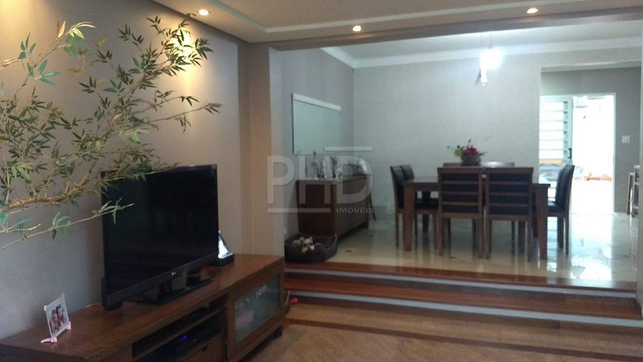 Sobrado à venda com 4 quartos, 290m² - Foto 4