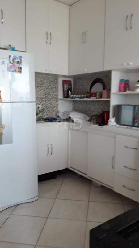 Apartamento à venda com 3 quartos, 97m² - Foto 11