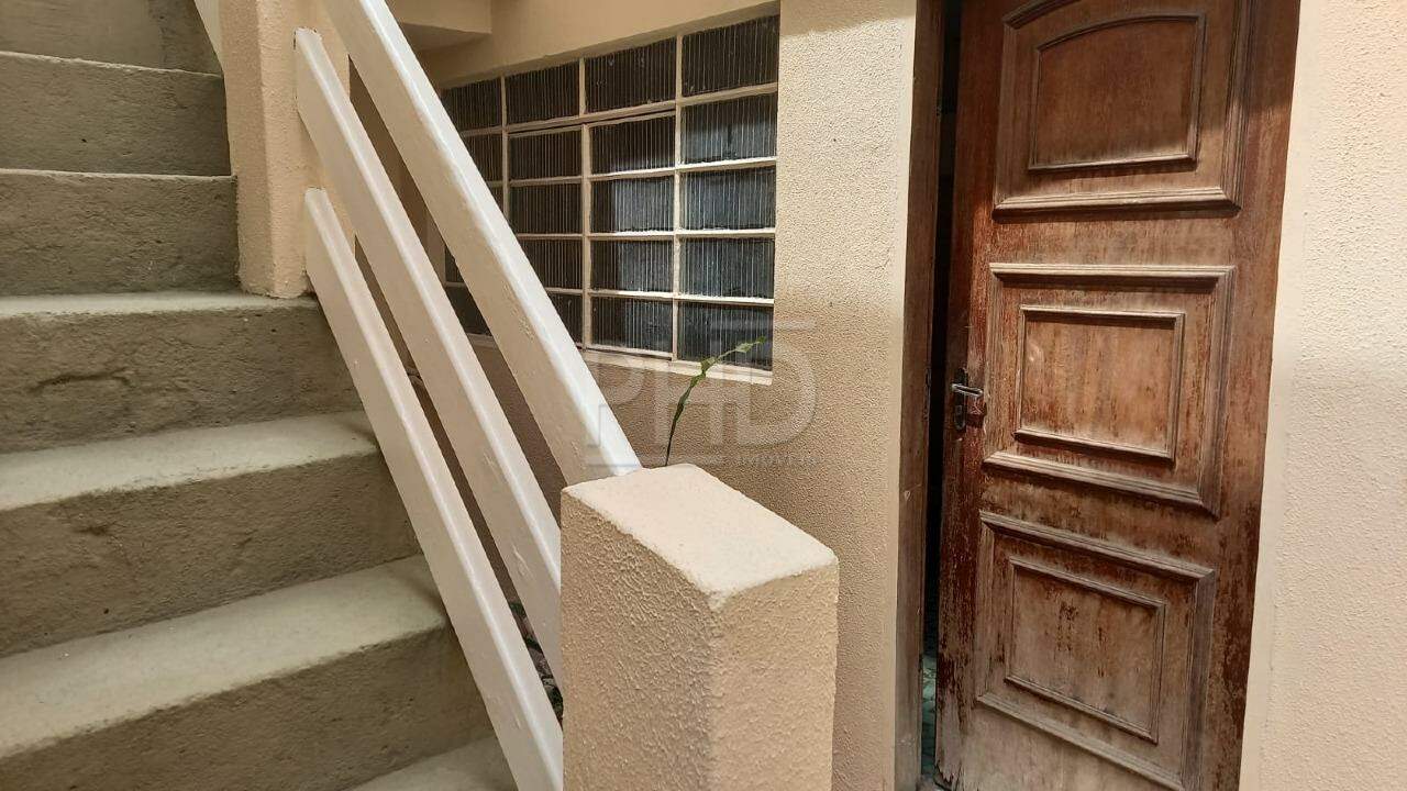 Sobrado à venda com 7 quartos, 154m² - Foto 27