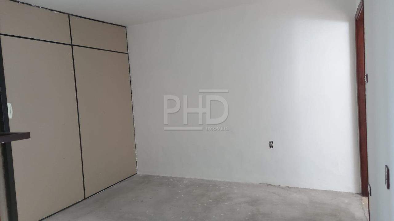 Sobrado à venda com 7 quartos, 154m² - Foto 11