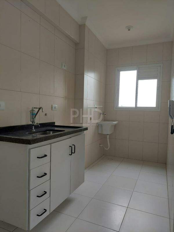 Apartamento para alugar com 2 quartos, 50m² - Foto 5