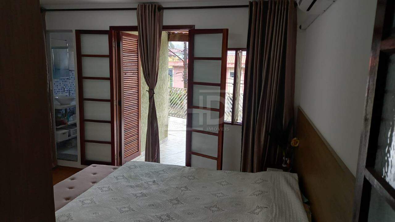 Sobrado à venda com 2 quartos, 157m² - Foto 9