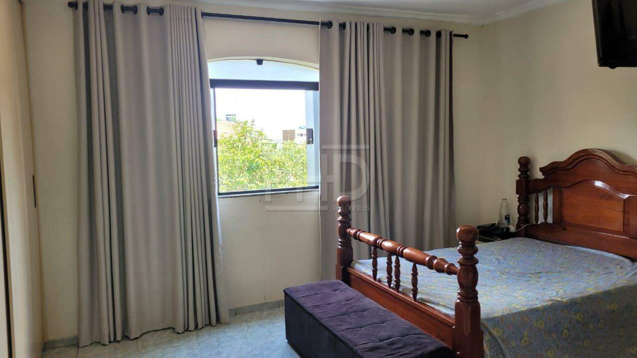 Sobrado, 3 quartos, 245 m² - Foto 17