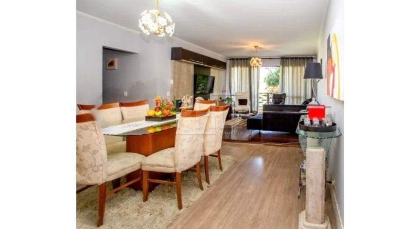 Apartamento à venda com 3 quartos, 140m² - Foto 1