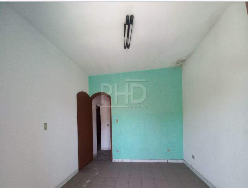 Apartamento para alugar com 4 quartos, 190m² - Foto 3