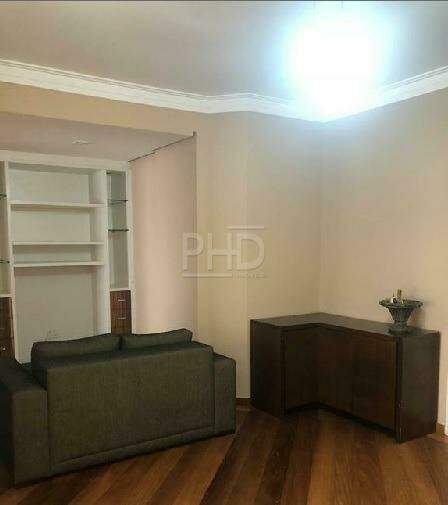 Apartamento à venda com 3 quartos, 140m² - Foto 3