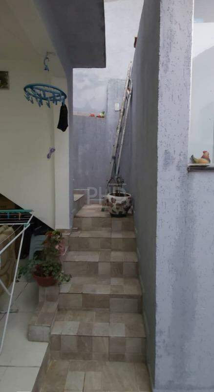 Sobrado à venda com 2 quartos, 131m² - Foto 19