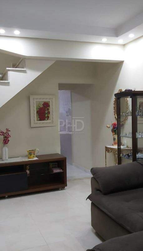 Sobrado à venda com 2 quartos, 131m² - Foto 6