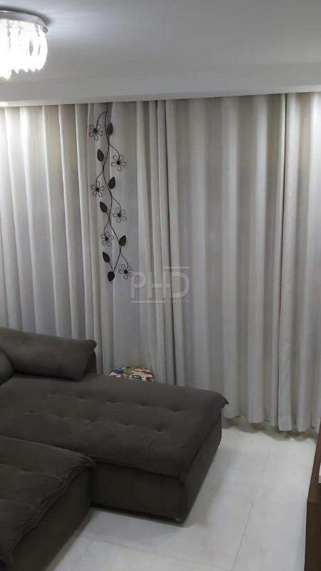 Sobrado à venda com 2 quartos, 131m² - Foto 2