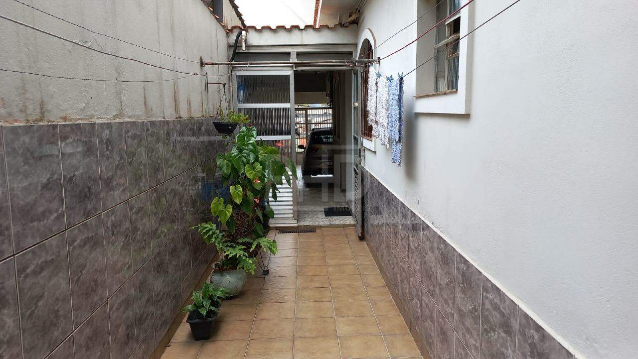 Sobrado à venda com 4 quartos, 227m² - Foto 25