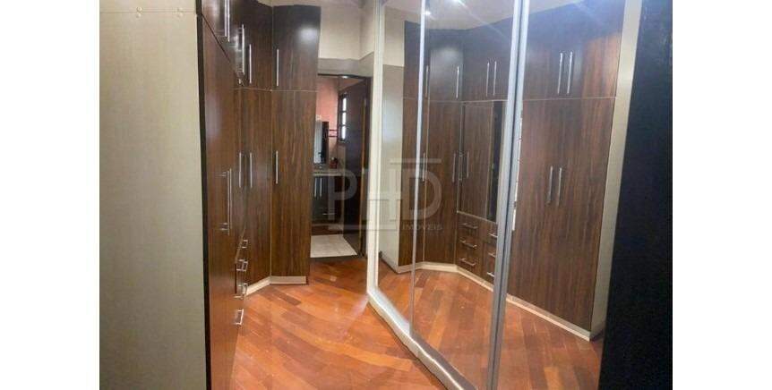 Sobrado à venda com 4 quartos, 262m² - Foto 15