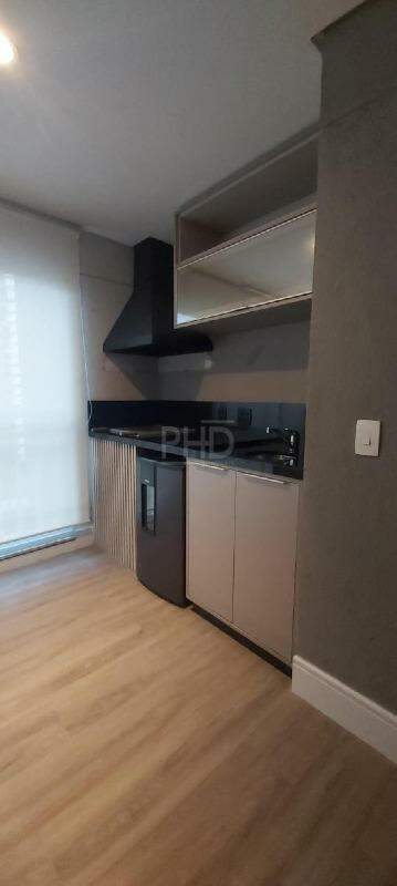 Apartamento à venda com 4 quartos, 151m² - Foto 6